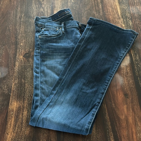 Citizens of Humanity flare jeans ✨ - Picture 3 of 8